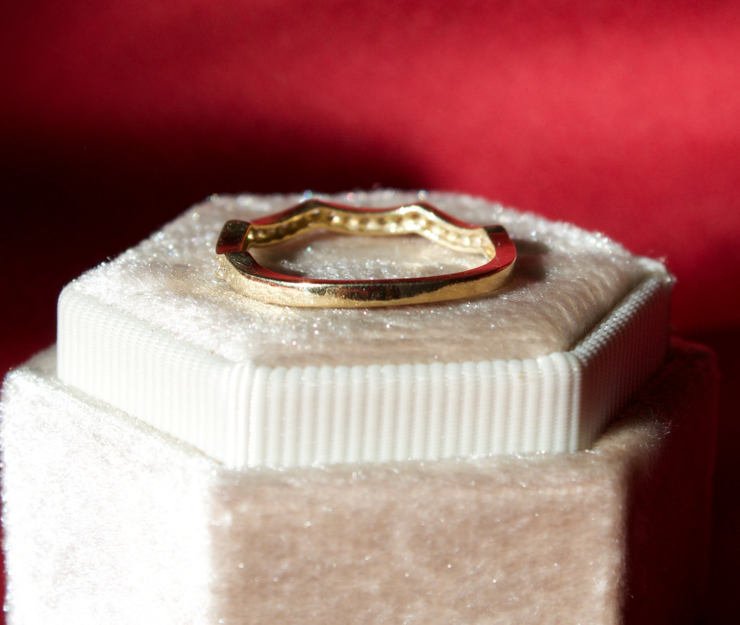 14K Gold dainty stoned ring size 6.5