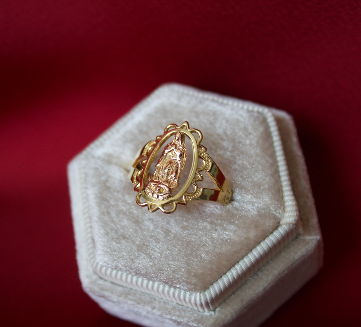 14K Gold Virgencita Ring Size 7
