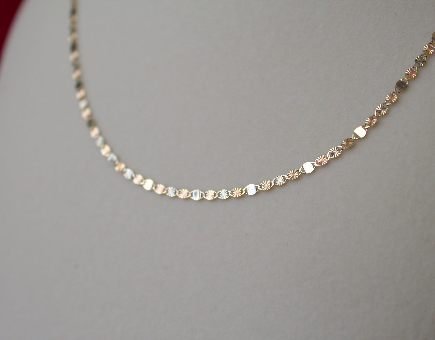 14K Gold Valentino style tri-color chain with mirror links