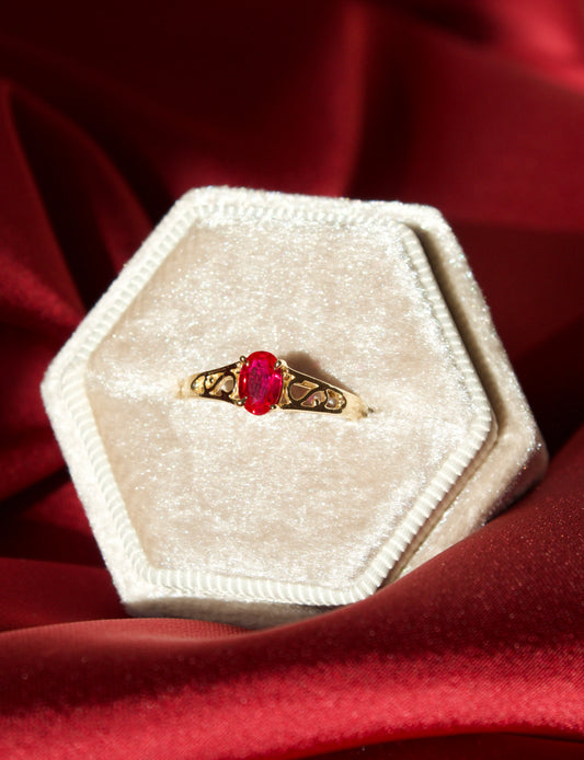 14K Gold ruby stone ring size 6.5