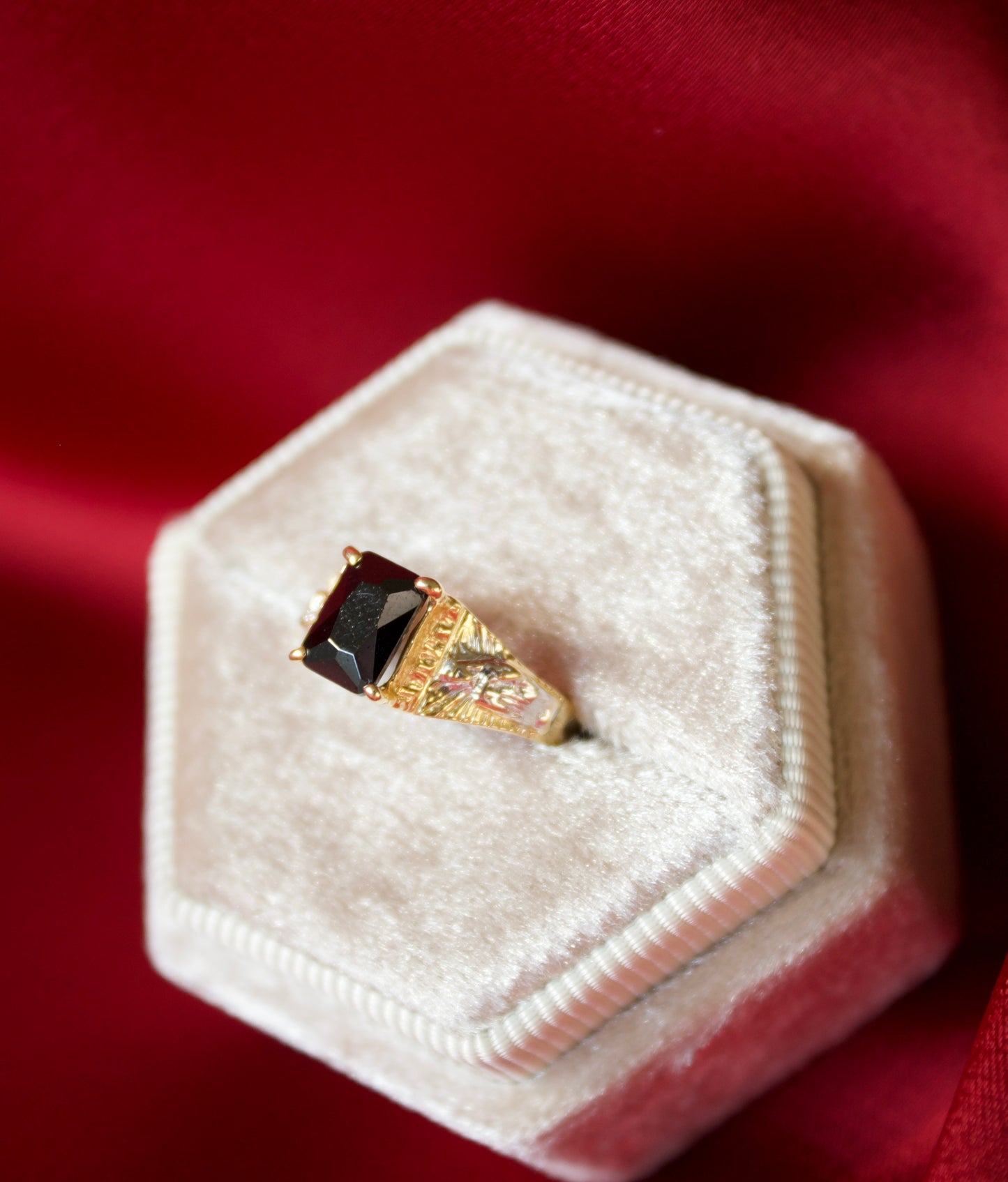 14K Gold black stone square ring size 3.5