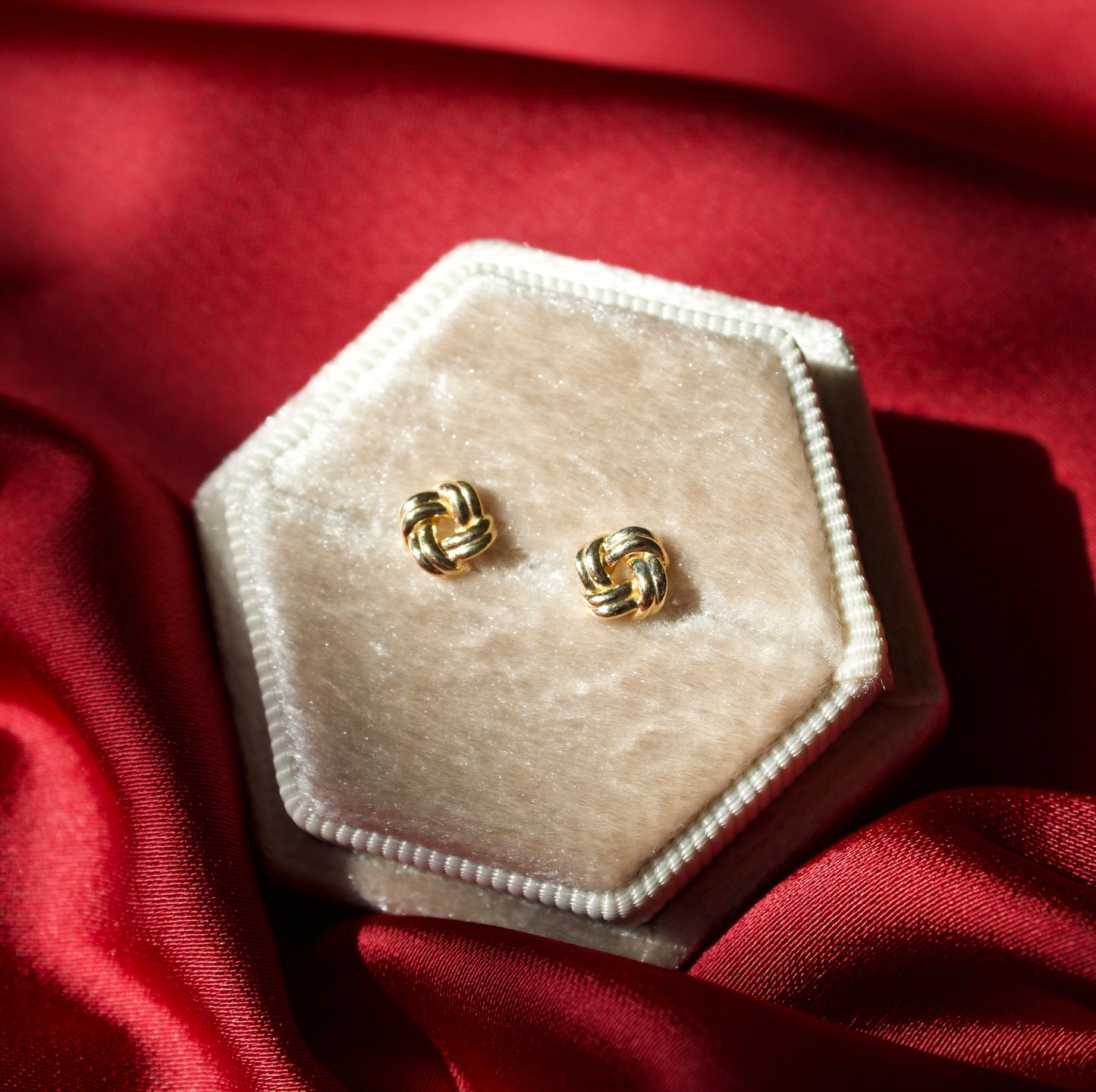 14K Gold knot earrings